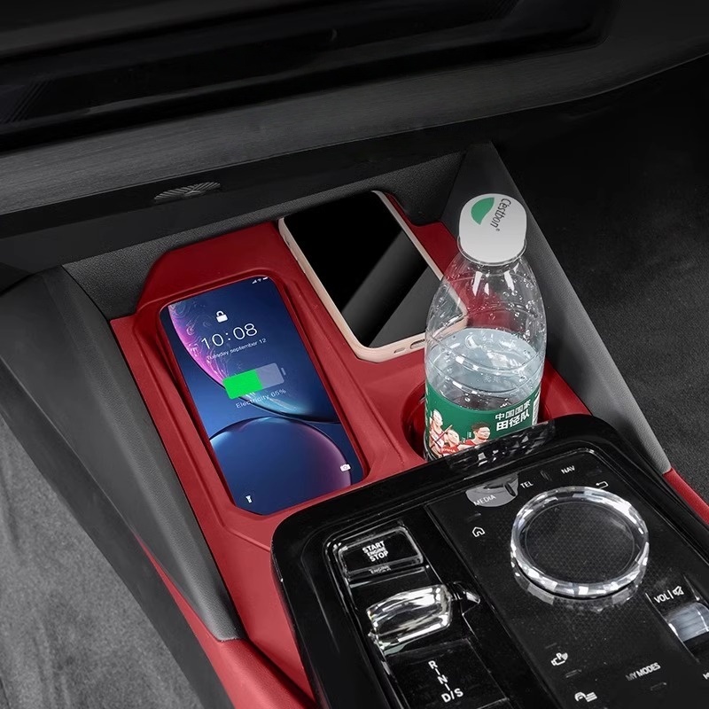 Auto-Mittelkonsole Kabelloses  – Wireless Charging Pad Bewertung und Preis